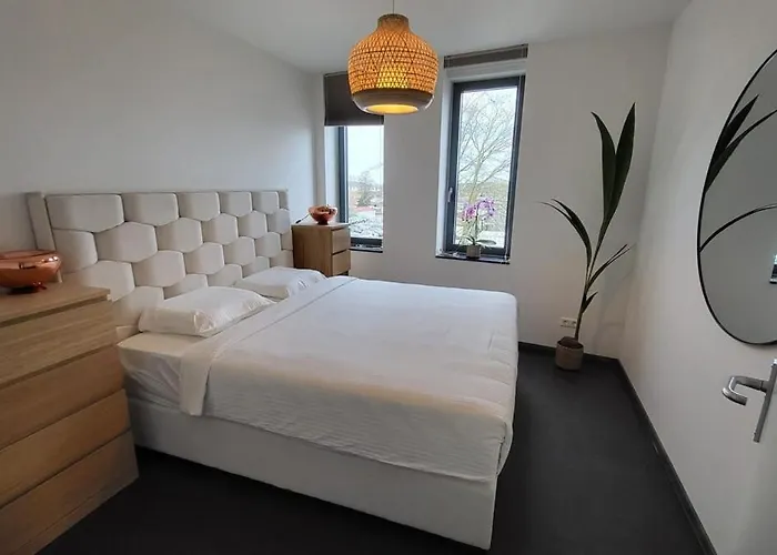 Kopwest 1 * 퓨머랜드